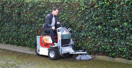 Bensindriven redskapsbarare Cleanmeleon